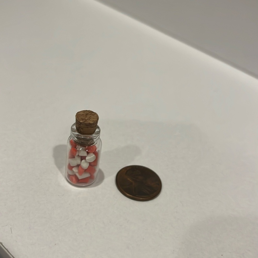 Valentines theme Handmade mini candy jar - Picture 3 of 5